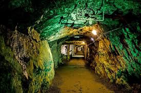 Znalezione obrazy dla zapytania kopalnia