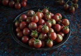 Afbeeldingsresultaat voor black cherry tomato