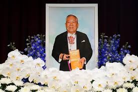 Image result for 小羽 俊士