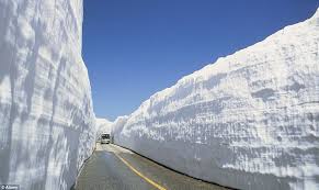 Картинки по запросу япония снег дороги