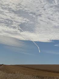 Attēlu rezultāti vaicājumam “Contrail shadows”