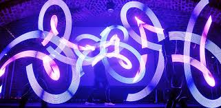 Znalezione obrazy dla zapytania malowanie światłem