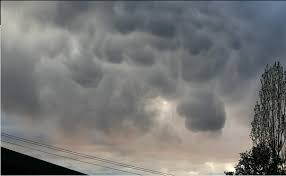 Attēlu rezultāti vaicājumam “Mammatus”