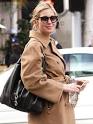 http://img2.timeinc.net/people/i/2009/cbb/blog/090119/01-05/kelly_rutherford300.jpg