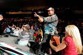 Image result for Chris Lane Cruisers Ac