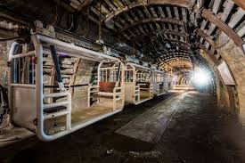 Znalezione obrazy dla zapytania kopalnia