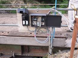 Image result for 100V電源引き込みア