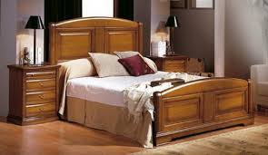 Classic and Luxury Bedroom Design with Wood Furniture - Home ...