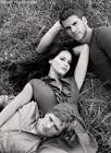 The HUNGER GAMES (The HUNGER GAMES, #1) by Suzanne Collins ...