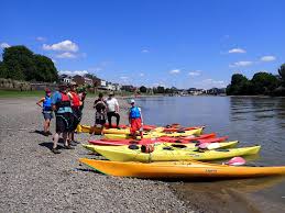 Image result for Chiswick Pier Canoe Club