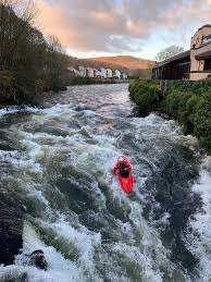 Image result for Hillingdon Junior Canoe Club