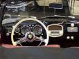 voiture dans un champ