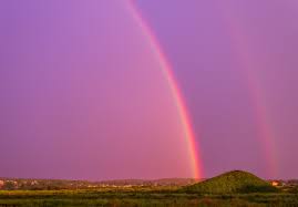 Attēlu rezultāti vaicājumam “Red Rainbows”