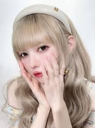 「益若つばさ」の画像検索結果