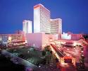 http://www.destination360.com/north-america/us/nevada/images/s/nevada-reno-hotels-harrahs.jpg
