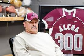 Tornadoes head coach Gary Rankin sits in his office, “the man cave,” at Alcoa High School. Rankin was recently named the 2010 Tennessee Titans High School ... - rankin_t607