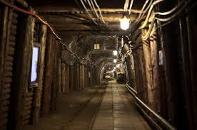 Znalezione obrazy dla zapytania kopalnia