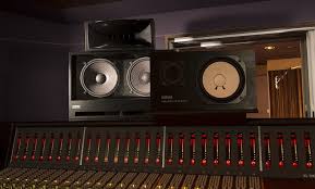 「YAMAHA NS-10」の画像検索結果