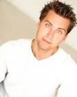 http://www.babble.com/CS/blogs/famecrawler/2008/09/23-End/Lance-Bass-adoption.jpg