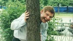 [Imagem: images?q=tbn:ANd9GcRHB6IjfJNrmcBAuZKCkc2...DW904ngx6Q]