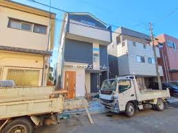 Image result for 中藤2丁目〈売地〉広々426.17㎡（法面含む）上下水道引込済、法面利用価値大、建築条件はございません。お好きなハウスメーカーで建築できます。