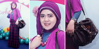 Tips Memakai Jilbab Dari Ivan Gunawan - Gamis Hijab
