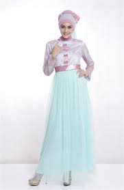 Trend Baju Muslim Brokat Model Gaun Pesta Terbaru