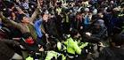 Ferry disaster protestors, police clash in Seoul