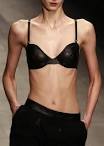 Former Vogue Editor Reveals Models Are Eating Tissues To Stay Thin ...