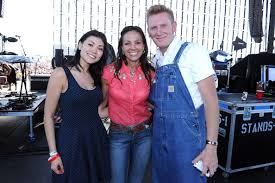 Ann Marie Calhoun and Joey Martin Feek - Stagecoach: California\u0026#39;s Country Music Festival 2010 - - Ann+Marie+Calhoun+Joey+Martin+Feek+Stagecoach+yemgdR8aXG5l