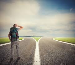 Image result for hombre en el cruce de caminos