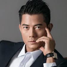 「アーロン・ユージック」の画像検索結果