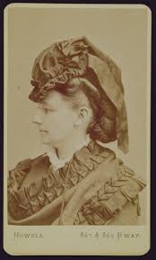 「ヴィクトリア・ウッド」の画像検索結果