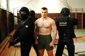 Mirko Crocop To Step In For The Injured Noguiera Against Frank Mir