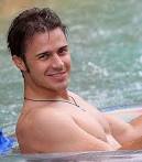 Kris Allen goes shirtless