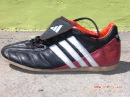 Bingung mencari sepatu futsal dan sepatu bola???? | andrewlubis