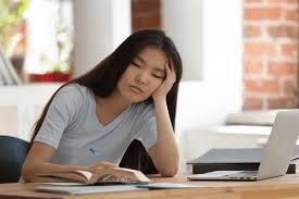 Risultati immagini per bored teen