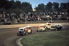 Stock car racing around 1960 - via Daymix