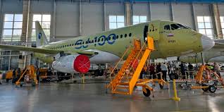 Картинки по запросу выполненное в цвете рельефное изображение пассажирского среднемагистрального лайнера