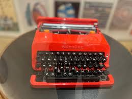 Afbeeldingsresultaat voor sottsass typewriter