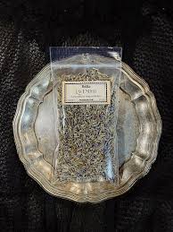 Attēlu rezultāti vaicājumam “Lavandula angustifolia bud”