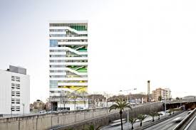 Julia Tower / Pau Vidal + Sergi Pons + Ricard Galiana | ArchDaily - 507ddabf28ba0d2b46000081_julia-tower-sergi-pons-architecte_04-528x352