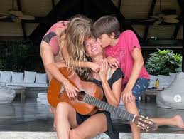 Image result for Ergo Baby Carrier Gisele Bundchen and Benjamin Brady