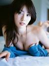 性感美女湿身美胸超诱人