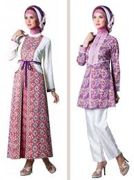 21 Model Baju Batik Muslimah Modern Terbaru