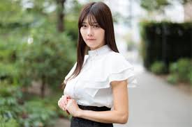 Image result for 17歳の現役看護学生