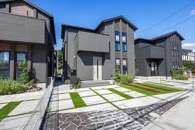 Image result for 東大和市芋窪4丁目〈新築〉多摩モノレール「上北台」駅徒歩14分　ZEH水準省エネ住宅　太陽光発電採用住宅　長期優良住宅　敷地面積広々42坪以上　庭先37.ｍ超え　浄水器　浴室乾燥機　全3棟B号棟