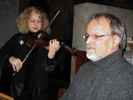 Ivetta Viatet (Violine) und Michael Asal (Orgel) begeisterten die Besucher ...