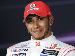 Lewis Hamilton is backing Seb Vettel to win his third successive F1 World ... - 354909_1