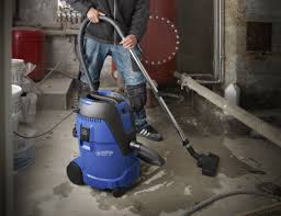 Image result for industriele stofzuiger